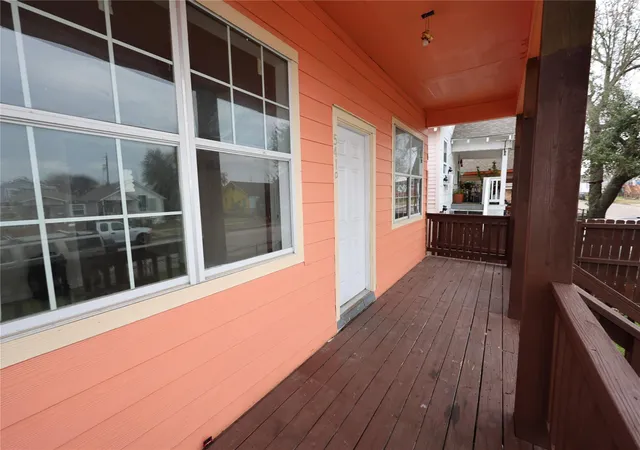 Listing Photo 4 - Condo for sale in building located at 5410th Ave M, Galveston, TX 77551