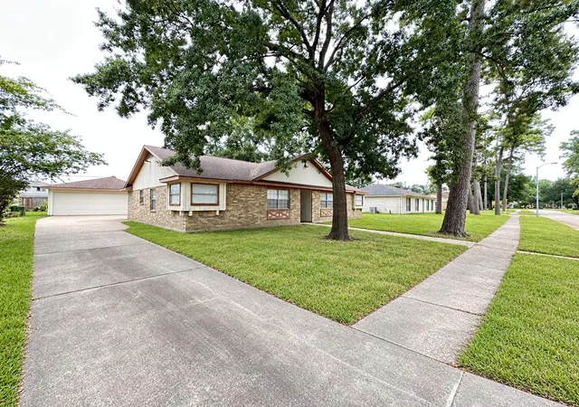 Photo 2 of Single family home for sale at 21306 Old Ranch Rd, Houston, TX 77073 | MLS# 97972657 | Listing updated on 2026-09-23