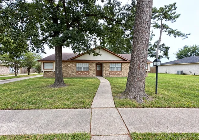 Photo 3 of Single family home for sale at 21306 Old Ranch Rd, Houston, TX 77073 | MLS# 97972657 | Listing updated on 2026-09-23
