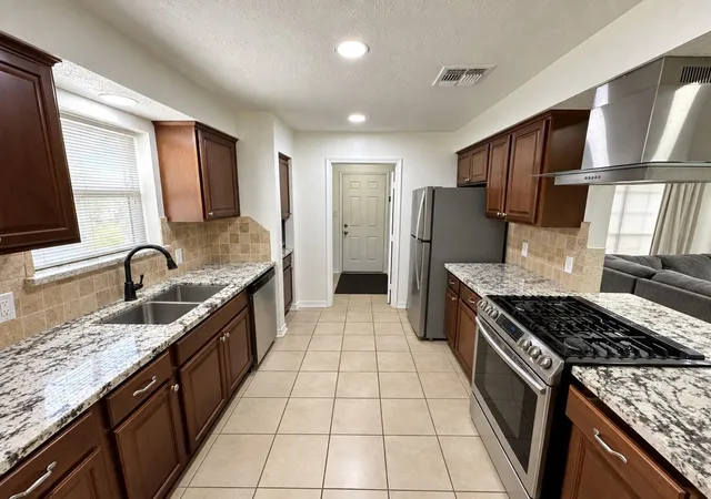 Photo 4 of Single family home for sale at 21306 Old Ranch Rd, Houston, TX 77073 | MLS# 97972657 | Listing updated on 2026-09-23