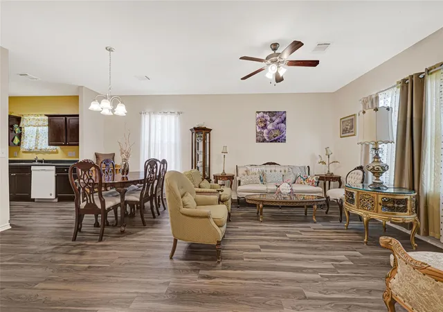 Photo 3 of Single family home for sale at 7622 Touchstone St, Houston, TX 77028 | MLS# 38069650 | Listing updated on 2026-09-12