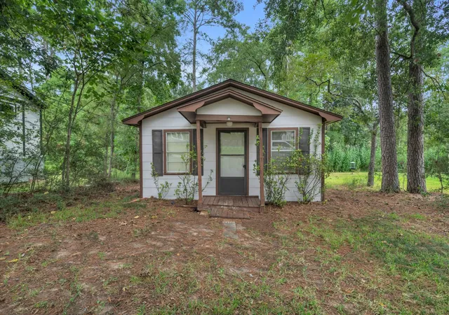 Photo 1 of Single family home for sale at 15670 Aspen Dr, Montgomery, TX 77356 | MLS# 30993238 | Listing updated on 2026-09-18
