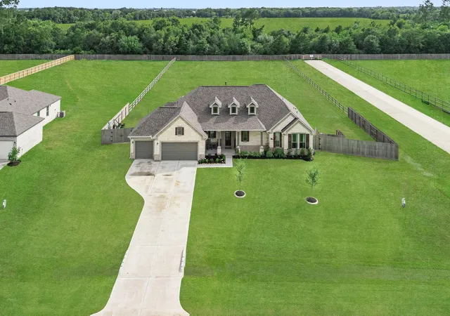 Photo 2 of Single family home for sale at 9602 Sweet Tea Ln, Needville, TX 77461 | MLS# 40764315 | Listing updated on 2026-09-18