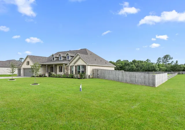 Photo 3 of Single family home for sale at 9602 Sweet Tea Ln, Needville, TX 77461 | MLS# 40764315 | Listing updated on 2026-10-06
