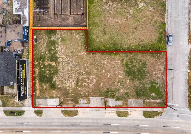 Photo 4 of Land for sale at 1025 N Loop, Houston, TX 77022 | MLS# 73595330 | Listing updated on 2026-09-01