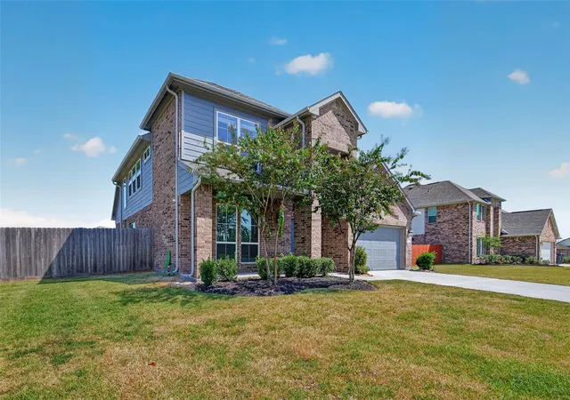Photo 2 of Single family home for sale at 11319 Youngquist Dr, Dayton, TX 77535 | MLS# 25587701 | Listing updated on 2026-09-02