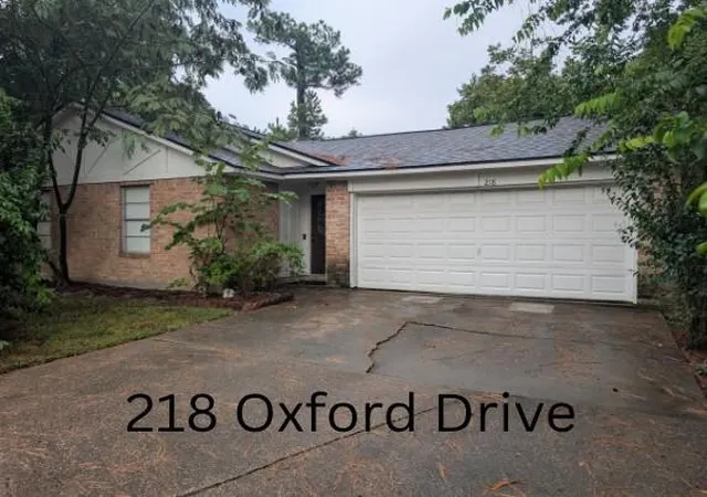 Photo 1 of Single family home for sale at 218 Oxford Dr, Conroe, TX 77303 | MLS# 72376855 | Listing updated on 2026-09-15