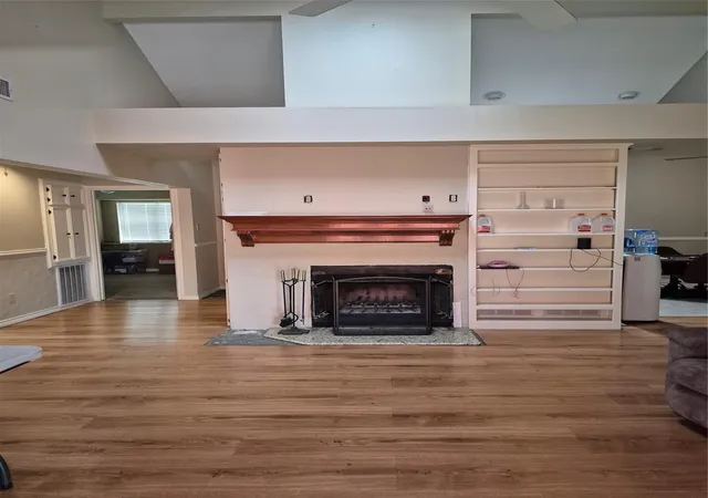 Photo 3 of Single family home for sale at 11217 Todd St, Houston, TX 77055 | MLS# 22894044 | Listing updated on 2026-09-25