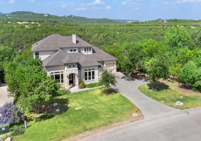 Photo 3 of Single family home for sale at 19112 Leisure Ln, Lago Vista, TX 78645 | MLS# 57593816 | Listing updated on 2026-09-15