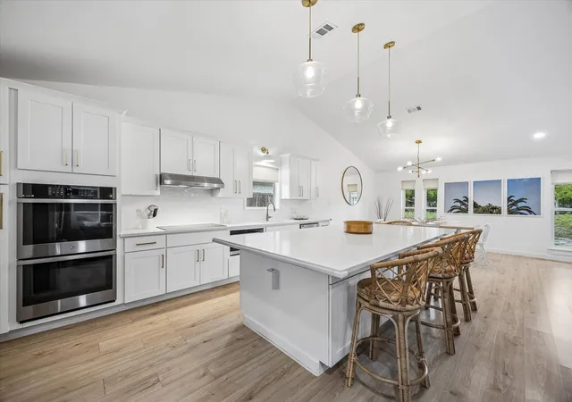 Photo 4 of Single family home for sale at 1031 Chamboard Ln, Houston, TX 77018 | MLS# 50235853 | Listing updated on 2026-09-13