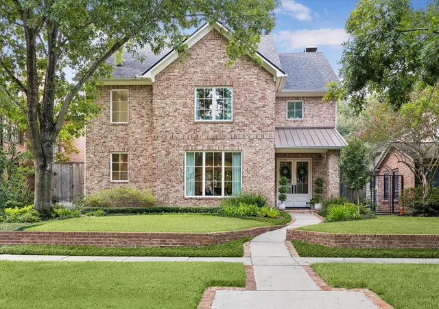 Photo 1 of Sale Pending at 2030 Quenby St, Houston, TX 77005 | MLS# 13869142 | Listing updated on 2026-09-14
