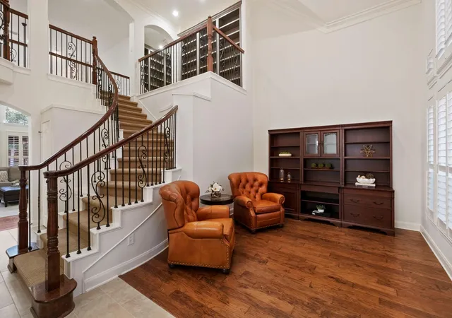 Photo 3 of Single family home for sale at 9215 Turtle Pond Ln, Missouri City, TX 77459 | MLS# 77932259 | Listing updated on 2026-10-04
