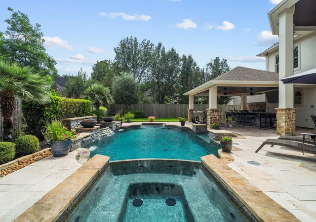 Photo 2 of Mansion for sale at 4023 Monticello Dr, Sugar Land, TX 77479 | MLS# 52355255 | Listing updated on 2026-09-19