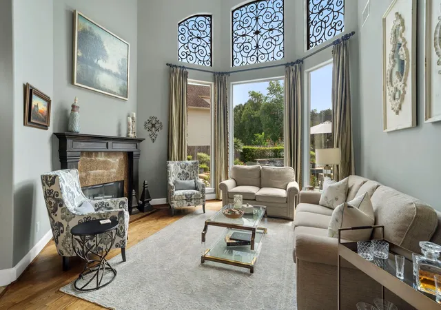 Photo 3 of Mansion for sale at 4023 Monticello Dr, Sugar Land, TX 77479 | MLS# 52355255 | Listing updated on 2026-09-19