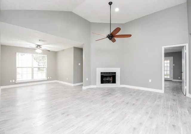 Photo 3 of Single family home for sale at 17330 Modbury St, Spring, TX 77379 | MLS# 75326198 | Listing updated on 2026-09-20