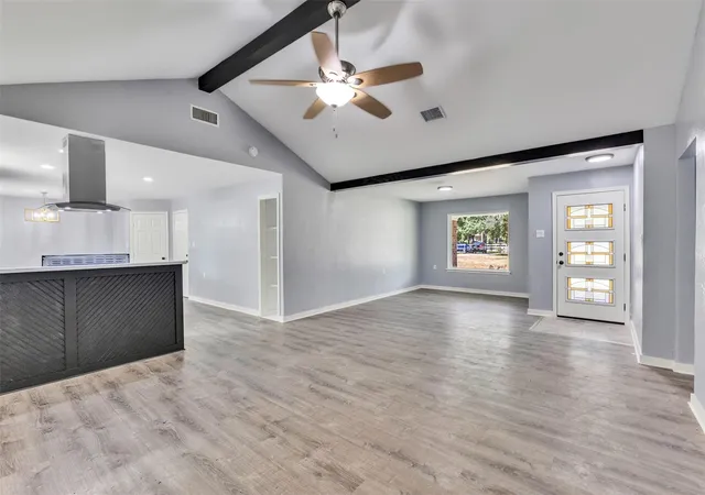 Photo 3 of Single family home for sale at 86 County Rd 319, Cleveland, TX 77327 | MLS# 35547231 | Listing updated on 2026-10-03