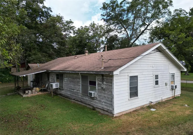 Photo 3 of Single family home for sale at 602 Riveredge Dr, Richmond, TX 77406 | MLS# 26329399 | Listing updated on 2026-09-09