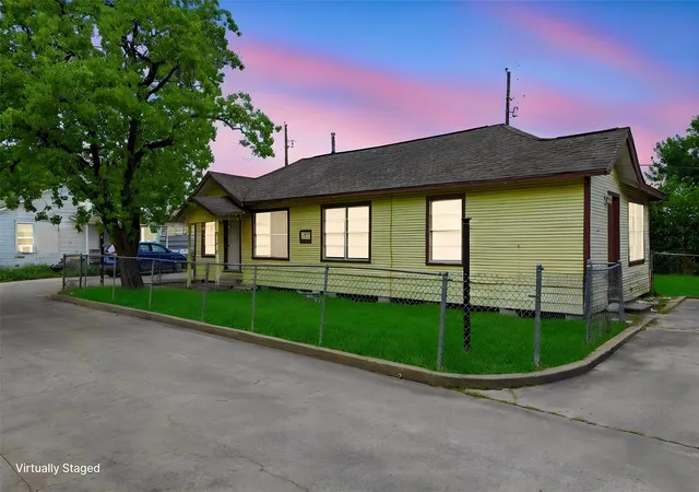 Single family home for sale at 5717 Killough St, Houston, TX 77086 | MLS# 35123709
