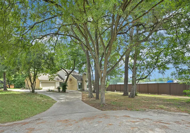 Photo 2 of Single family home for sale at 71 April Wind Dr S, Montgomery, TX 77356 | MLS# 73798803 | Listing updated on 2026-10-07