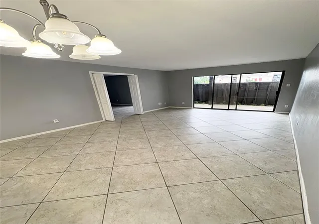 Photo 3 of Condo for sale at 3015 Walnut Bnd Ln #13, Houston, TX 77042 | MLS# 62511222 | Listing updated on 2026-09-22