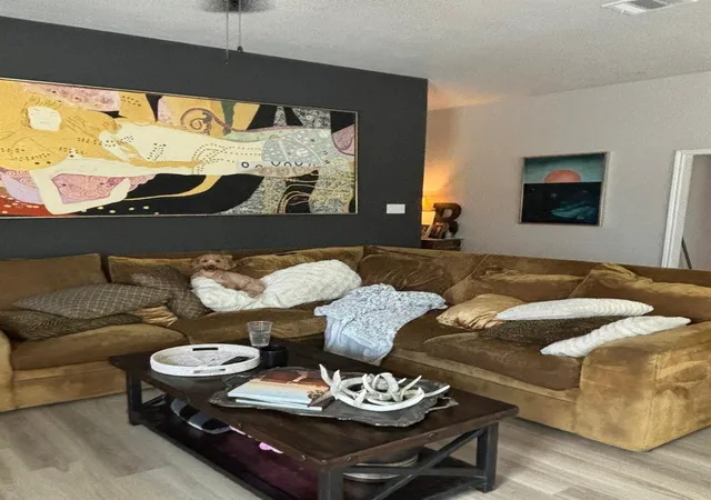 Photo 3 of Single family home for sale at 610 Wildflower Trl Ln Pl, Tomball, TX 77375 | MLS# 4940066 | Listing updated on 2026-09-14