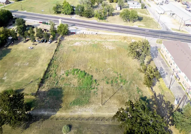 Photo 1 of Land for sale at Tbd Avenue E, Somerville, TX 77879 | MLS# 44021296 | Listing updated on 2026-09-17