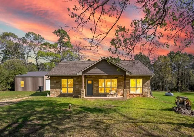 Photo 1 of Single family home for sale at 130 Cedar Ct, Magnolia, TX 77355 | MLS# 76548674 | Listing updated on 2026-09-23