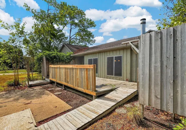 Single family home for sale at 1122 Westover St, College Station, TX 77840 | MLS# 29904501
