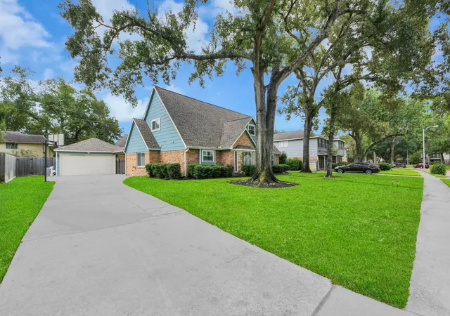 Photo 3 of Single family home for sale at 12622 Campsite Trl, Cypress, TX 77429 | MLS# 46811617 | Listing updated on 2026-09-19