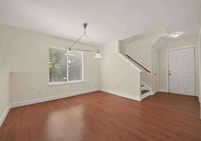 Photo 3 of Single family home for sale at 18911 Atasca Oaks Dr, Humble, TX 77346 | MLS# 37724817 | Listing updated on 2026-09-10