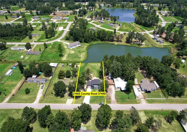 Photo 2 of Single family home for sale at 21665 County Rd 3749d, Cleveland, TX 77327 | MLS# 95293564 | Listing updated on 2026-09-25