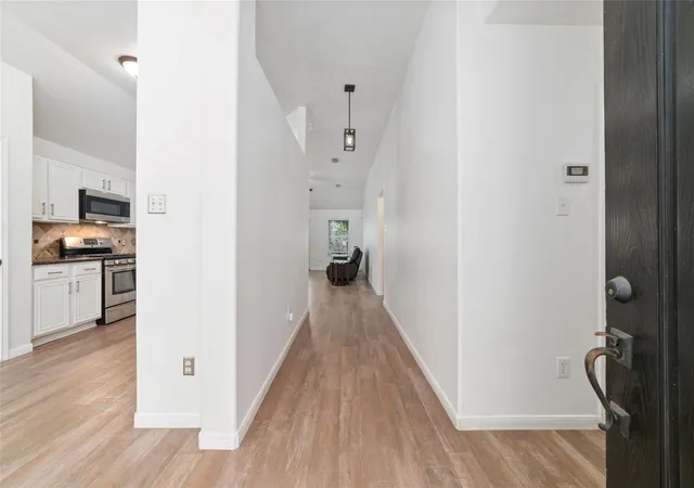 Photo 3 of Single family home for sale at 13605 Trl Meadow Ln, Rosharon, TX 77583 | MLS# 31541513 | Listing updated on 2026-09-12