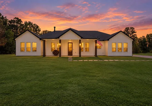Photo 2 of Single family home for sale at 22694 Brk Forest Rd, New Caney, TX 77357 | MLS# 52143275 | Listing updated on 2026-10-09