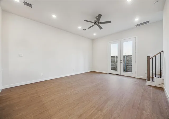 Photo 3 of Single family home for sale at 6547 Rena St, Houston, TX 77092 | MLS# 35044932 | Listing updated on 2026-09-19