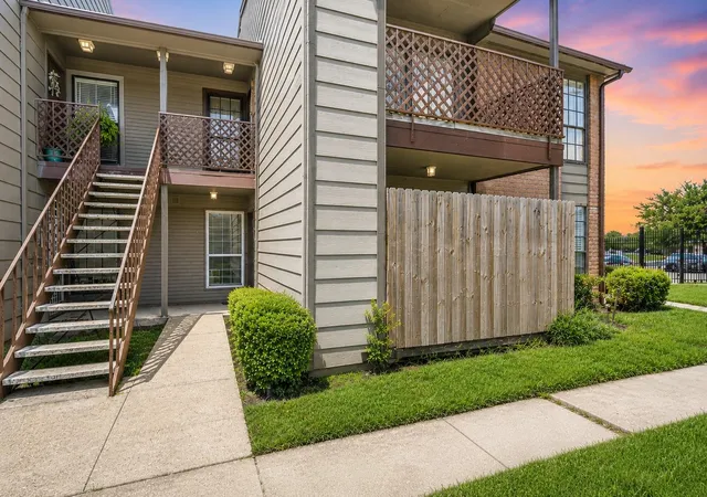 Photo 1 of Condo for sale at 9090 S Braeswood Blvd #75, Houston, TX 77074 | MLS# 31839331 | Listing updated on 2026-09-11