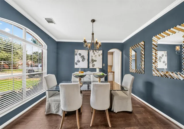 Photo 2 of Single family home for sale at 17711 Creek Blf Ln, Cypress, TX 77433 | MLS# 93974698 | Listing updated on 2026-09-23
