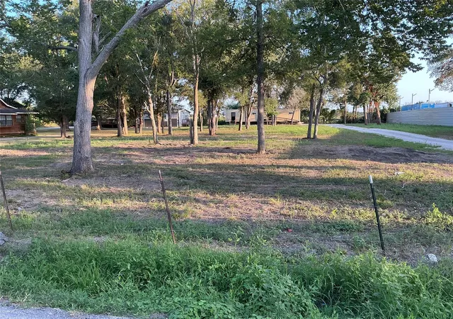 Photo 3 of Land for sale at 0 Hillsman Ln, Sugar Land, TX 77498 | MLS# 35614533 | Listing updated on 2026-09-04