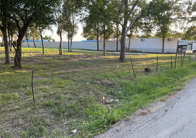 Photo 4 of Land for sale at 0 Hillsman Ln, Sugar Land, TX 77498 | MLS# 35614533 | Listing updated on 2026-09-04
