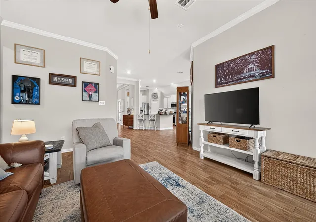 Photo 3 of Single family home for sale at 2503 Union Brg Ln, Richmond, TX 77469 | MLS# 6731479 | Listing updated on 2026-09-17