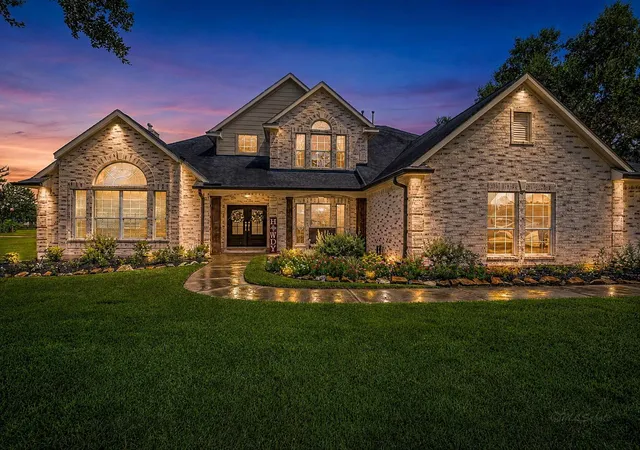 Photo 1 of Single family home for sale at 4002 Wentworth Dr, Fulshear, TX 77441 | MLS# 34548404 | Listing updated on 2026-09-11