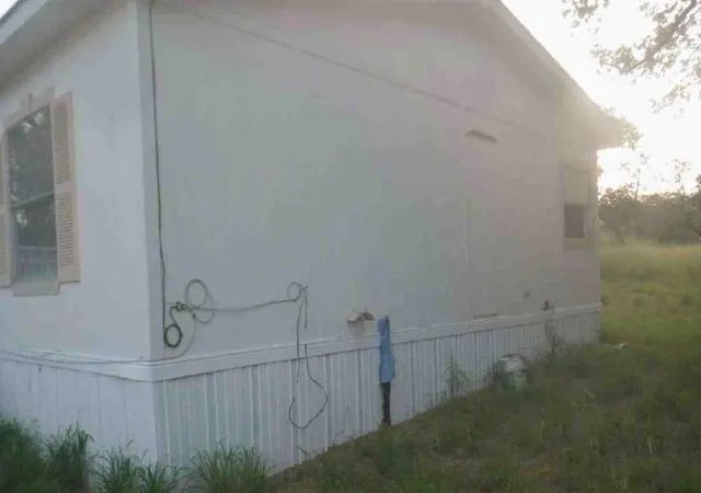 Photo 3 of Single family home for sale at 3640 Eichman Rd, Poteet, TX 78065 | MLS# 42553217 | Listing updated on 2026-09-11