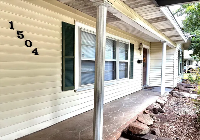 Photo 2 of Sale Pending at 1504 E Fayle St, Baytown, TX 77520 | MLS# 23692168 | Listing updated on 2026-09-11