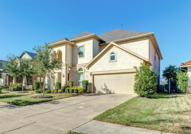 Photo 4 of Single family home for sale at 4918 Avalon Plantation Dr, Missouri City, TX 77459 | MLS# 59133113 | Listing updated on 2026-09-12