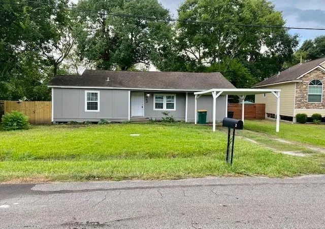 Single family home for sale at 942 Oakstone St, Houston, TX 77015 | MLS# 96269931