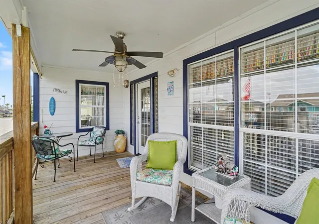 Photo 3 of Sale Pending at 192 Barracuda St, Hitchcock, TX 77563 | MLS# 59348731 | Listing updated on 2026-09-21