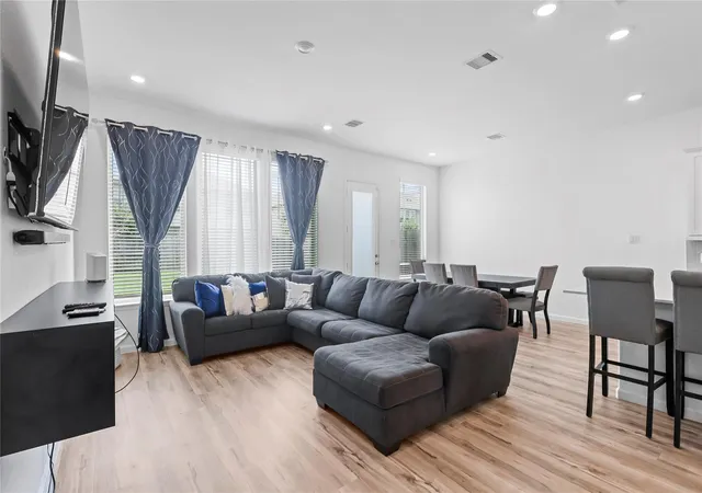 Photo 3 of Townhouse for sale at 4050 Champlain Way, Rosharon, TX 77583 | MLS# 42540739 | Listing updated on 2026-10-09