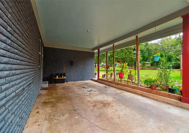 Photo 3 of Single family home for sale at 309 N Beech St, Woodville, TX 75979 | MLS# 56576231 | Listing updated on 2026-09-11