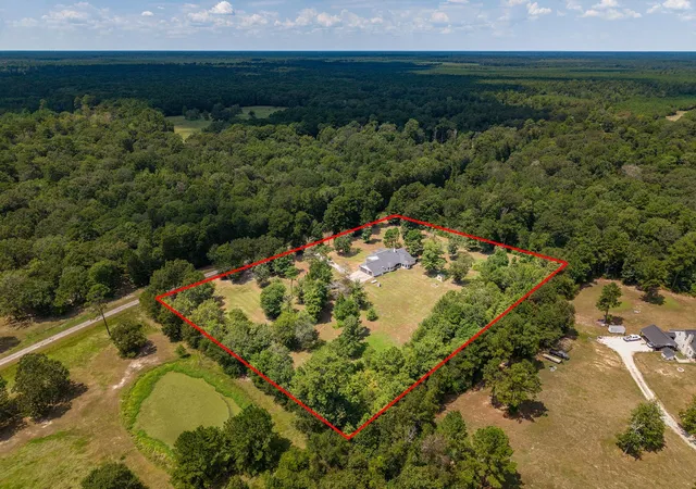 Photo 2 of Single family home for sale at 260 County Rd 2258, Cleveland, TX 77327 | MLS# 34815998 | Listing updated on 2026-09-01