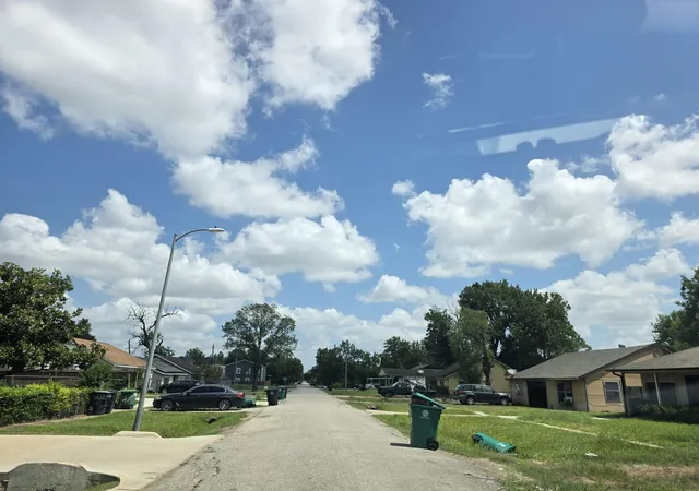 Photo 2 of Land for sale at 7243 Saint Augustine St, Houston, TX 77021 | MLS# 15498085 | Listing updated on 2026-09-13