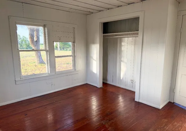 Photo 4 of Sale Pending at 1 Berger Rd, Schulenburg, TX 78945 | MLS# 35434718 | Listing updated on 2026-09-25